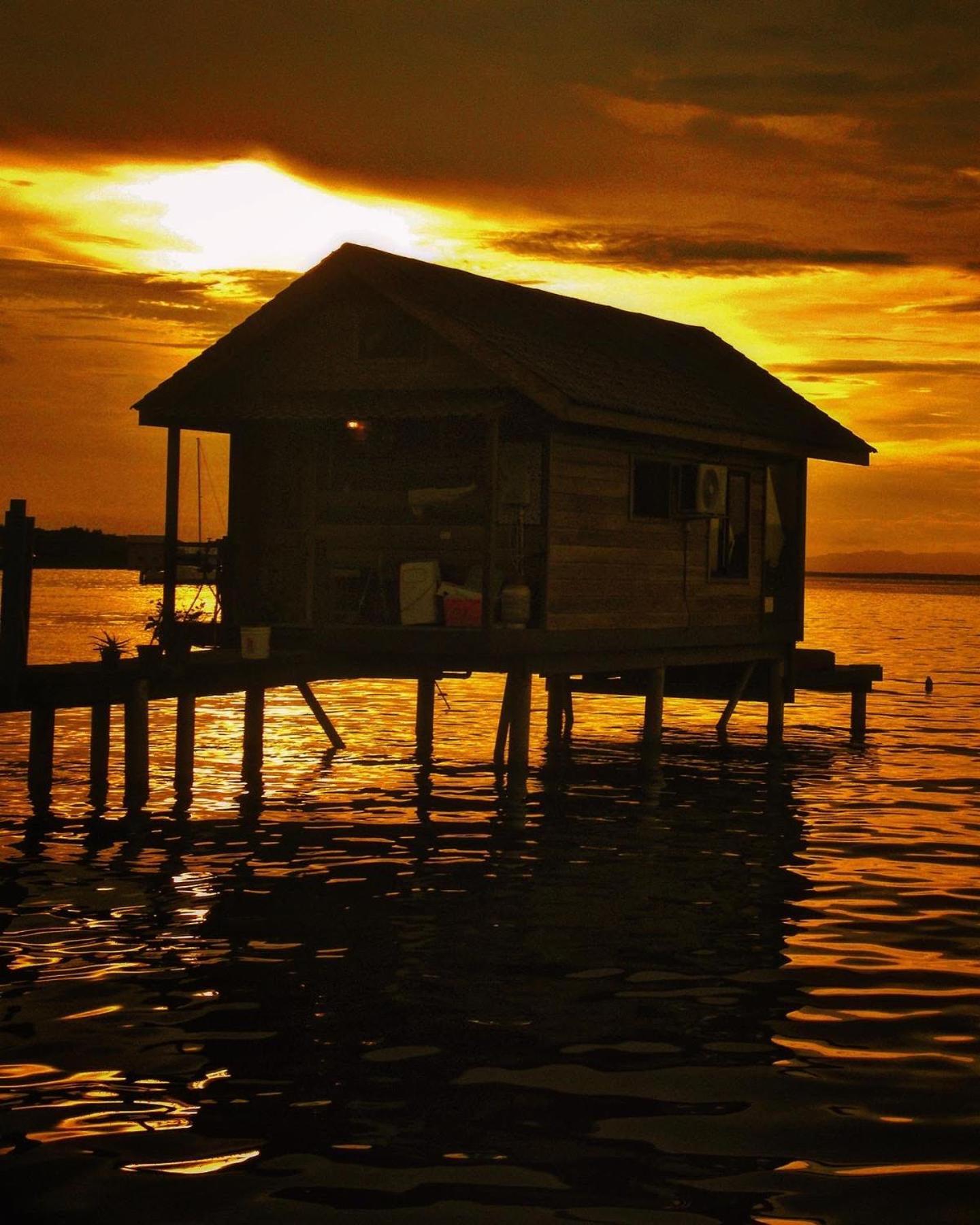 Barrbra Bnb Over The Sea Bocas Town Exterior photo
