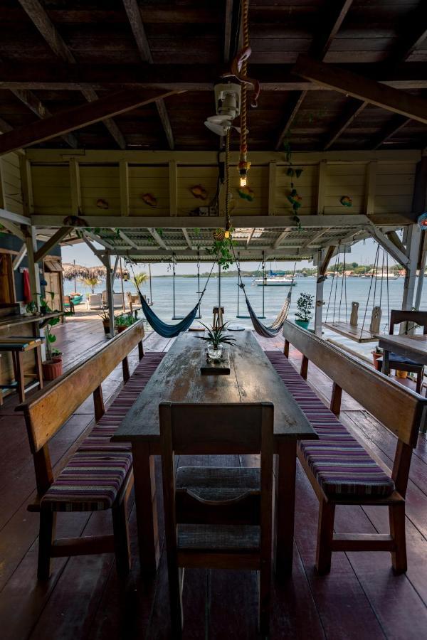 Barrbra Bnb Over The Sea Bocas Town Exterior photo